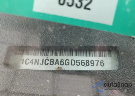 2016 Jeep Compass Sport z USA, uszkodzony, nr VIN 1C4NJCBA6GD568976